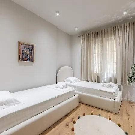 Appartement The Homey Flat Stylish 2br By Pikhost Tirana