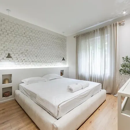 The Homey Flat Stylish 2br By Pikhost Appartement *